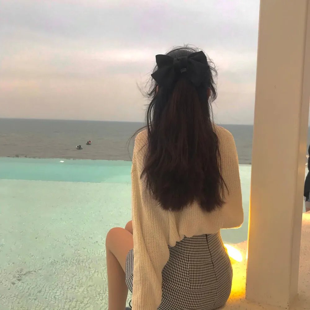 爱上老板的女儿